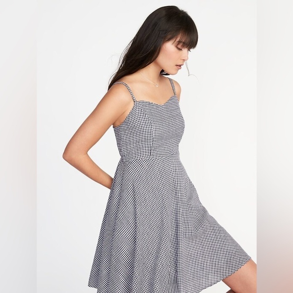 Old Navy Fit Flare Cami Blue White Gingham Smocked Summer Swing Mini Dress Small